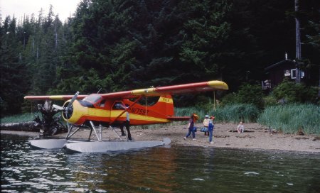 Tyee Air dropping off campers