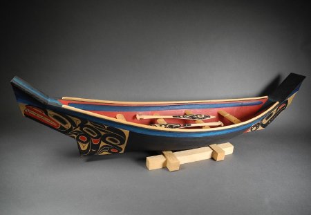 Model Tlingit canoe