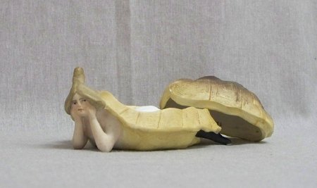 Turtle nymph figurine, side view