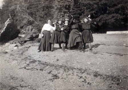 Ladies on the beach at Vallenar Bay, circa 1915