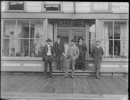 Methodist church organizers at Palace Cafe, 1901