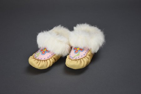 Moccasin                                