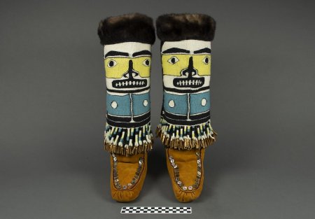 Moccasins with CM ruler