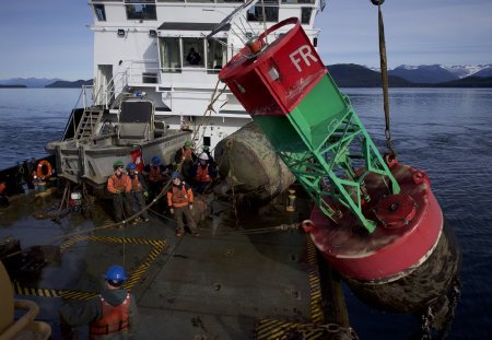 Servicing a Buoy, 2018, Petty Officer 1st Class Jon-Paul Rios