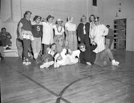 Lion team at a basketball fundraiser for Polio, 1954