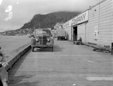 Ireland Transfer Company truck on Heckman Wharf, 1953
