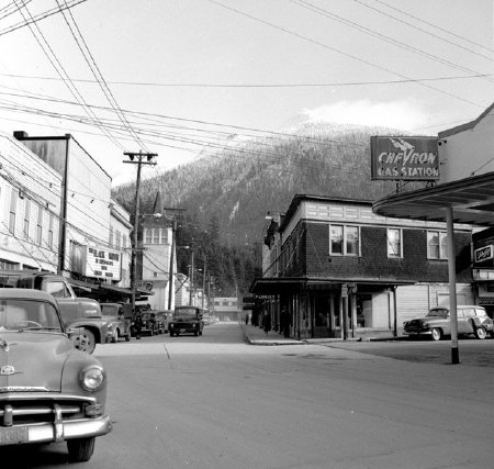 Mission Street at Main, circa 1955