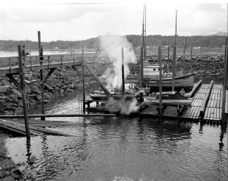 31D41 Boat Fire, Thomas Basin, 1953