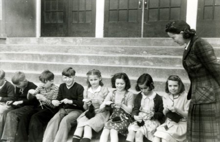 Schoolchildren knitting